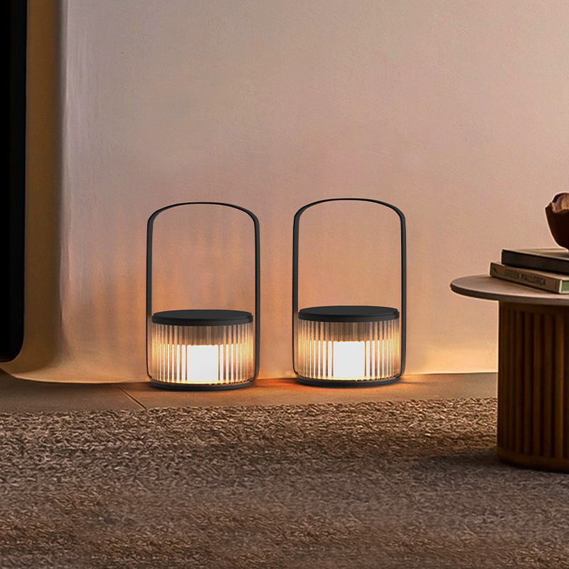 屋外充電式ポータブルアンビエントライトソーラー芝生ヴィラガー - Outdoor Lighting Garden のレビューと価格